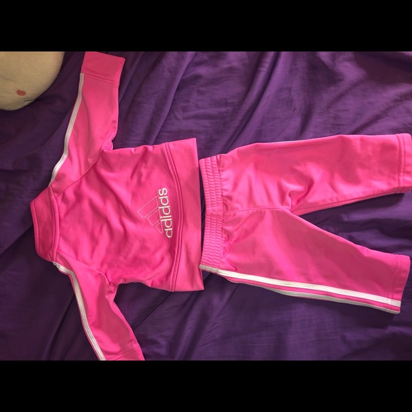 Adidas sweat suit - Picture 2 of 3